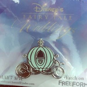 Disney Fairytale Weddings Cinderella Carriage Pin